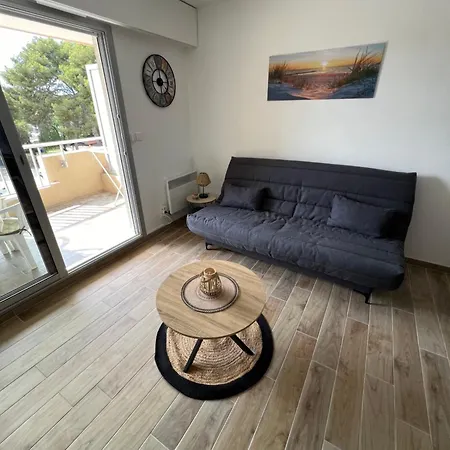 Port De Apartment