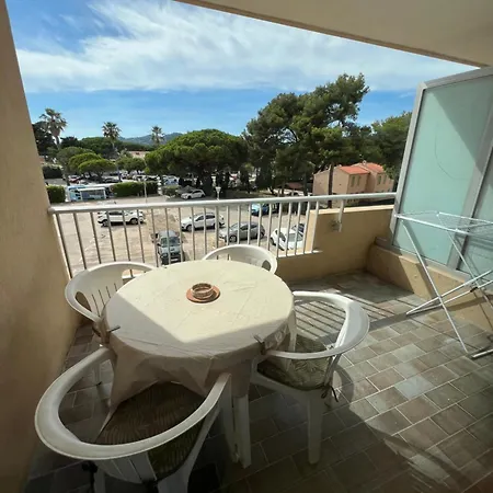 Port De Apartment *